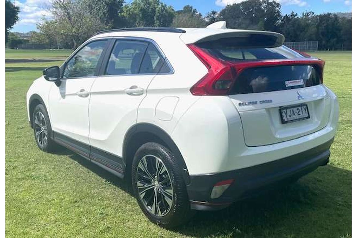 2018 Mitsubishi ECLIPSE CROSS LS YA MY18