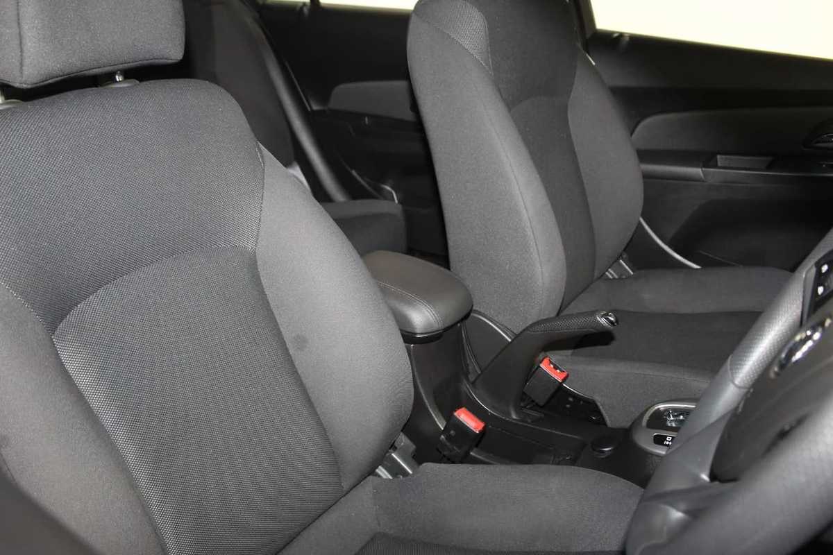 2016 Holden CRUZE Equipe JH Series II