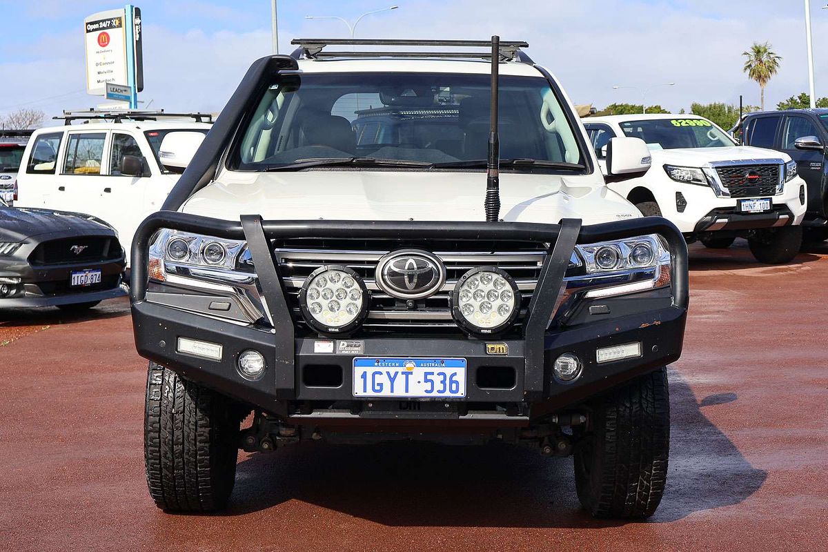 2020 Toyota Landcruiser Sahara VDJ200R