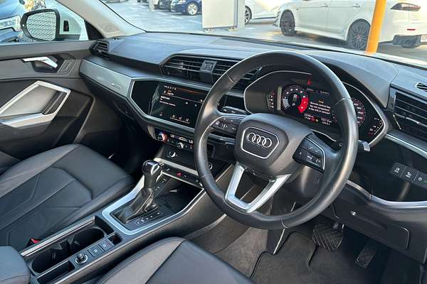 2023 Audi Q3 35 TFSI F3