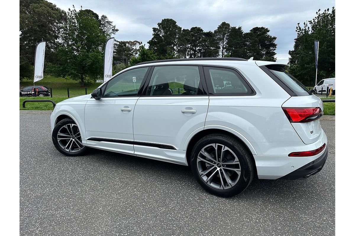 2024 Audi Q7 45 TDI 4M