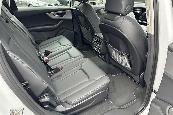 2024 Audi Q7 45 TDI 4M