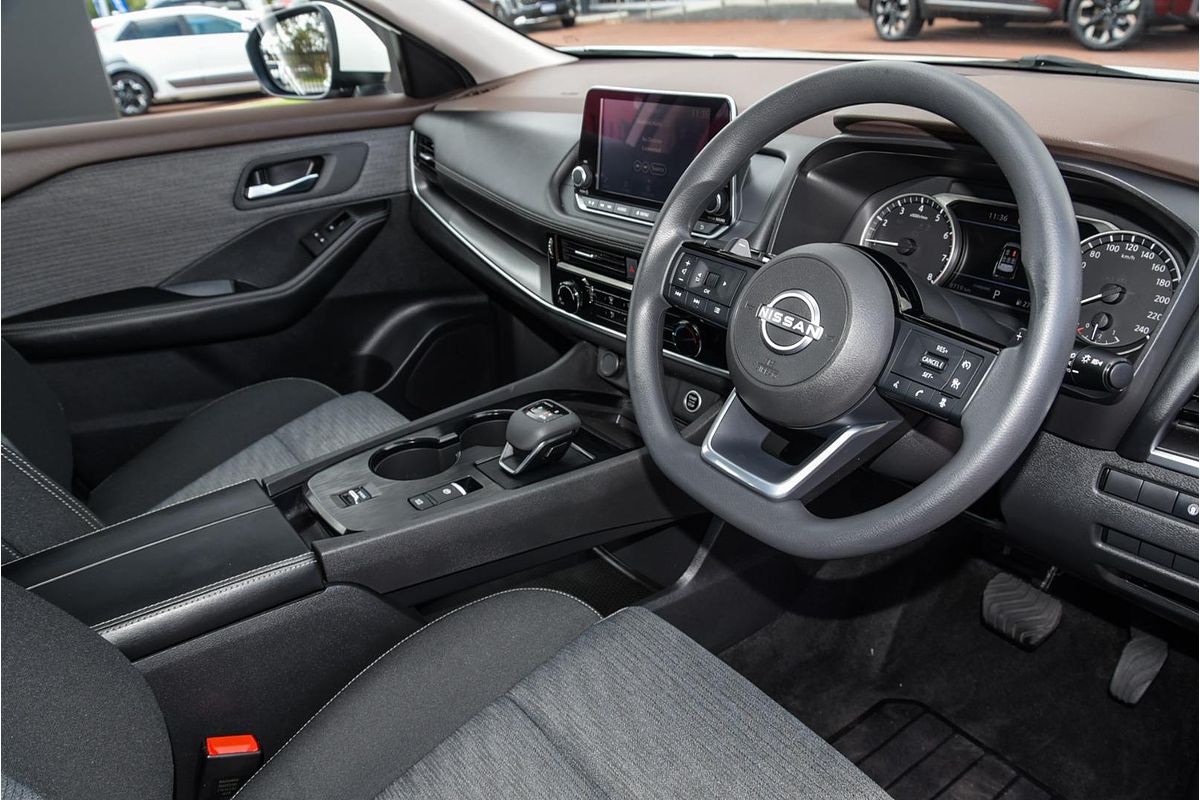 2023 Nissan X-TRAIL ST T33