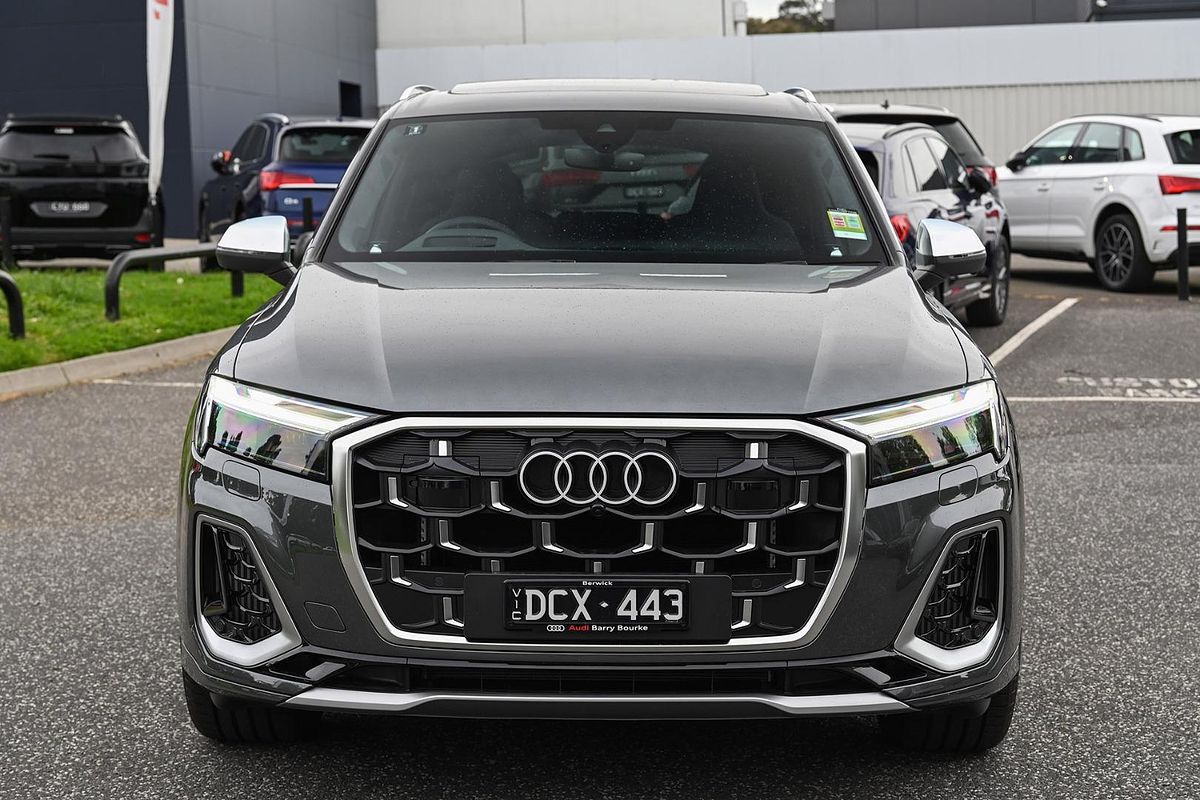 2024 Audi SQ7 TFSI 4M