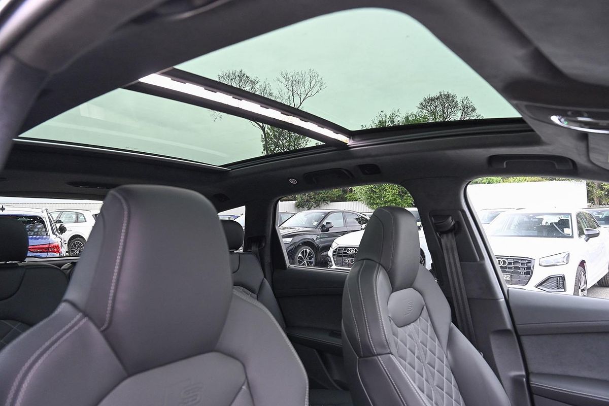 2024 Audi SQ7 TFSI 4M