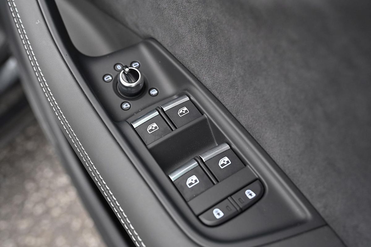 2024 Audi SQ7 TFSI 4M