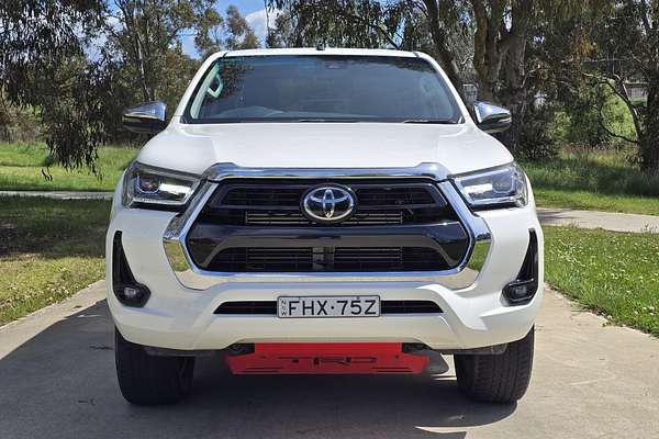 2020 Toyota HiLux SR5 (No Series)