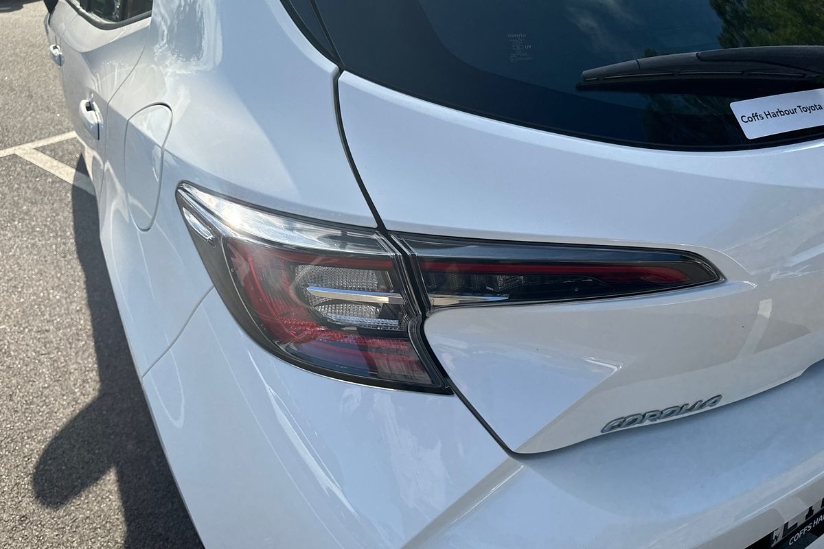 2020 Toyota Corolla Ascent Sport Hybrid ZWE211R