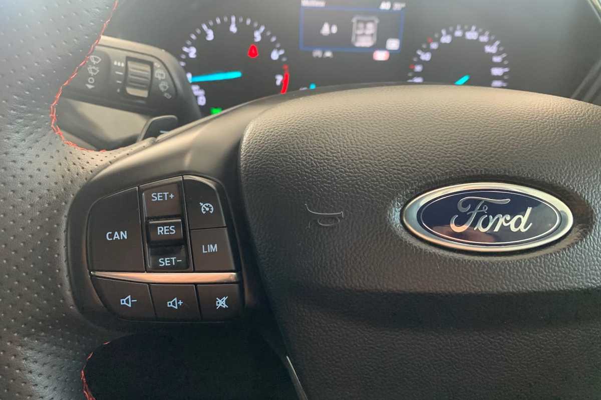 2018 Ford FOCUS ST-Line SA