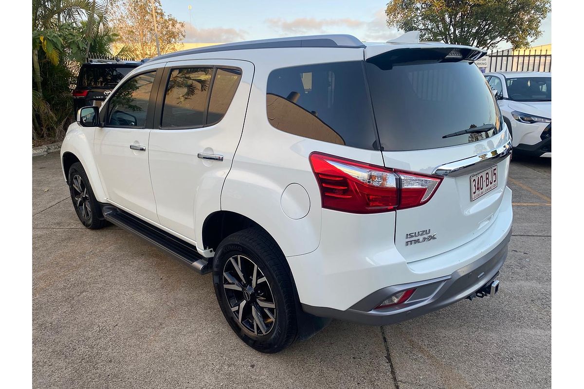 2021 Isuzu MU-X LS-T