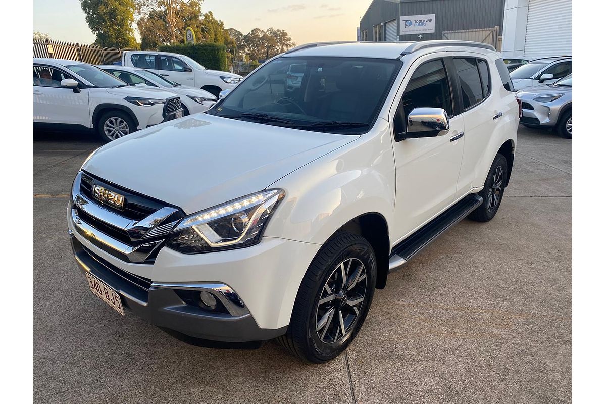 2021 Isuzu MU-X LS-T