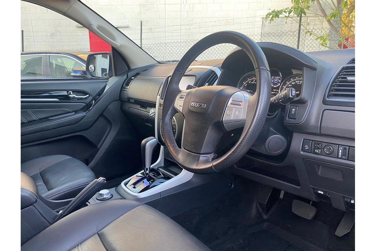 2021 Isuzu MU-X LS-T