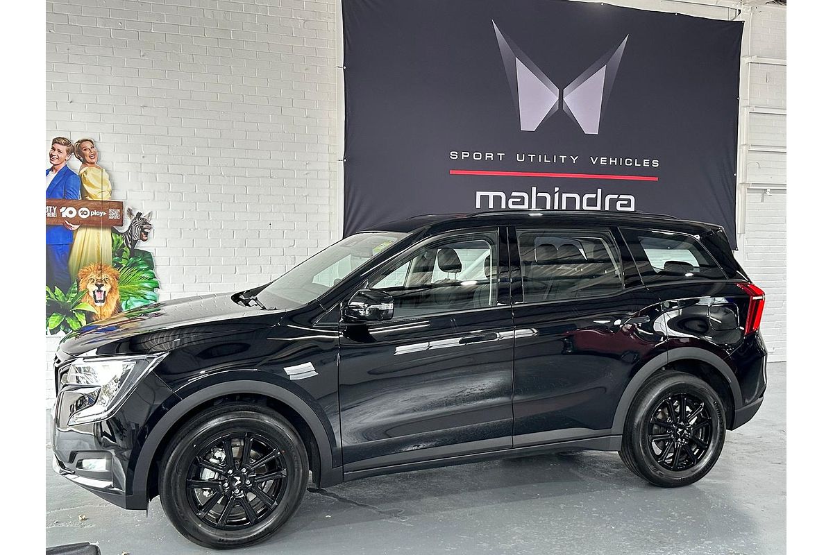 2024 Mahindra XUV700 AX7L Black Edition