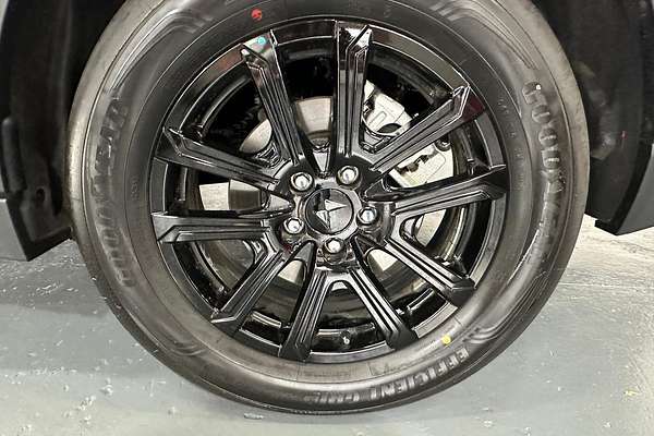 2024 Mahindra XUV700 AX7L Black Edition
