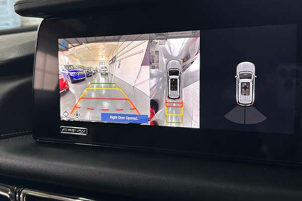 2024 Mahindra XUV700 AX7L Black Edition