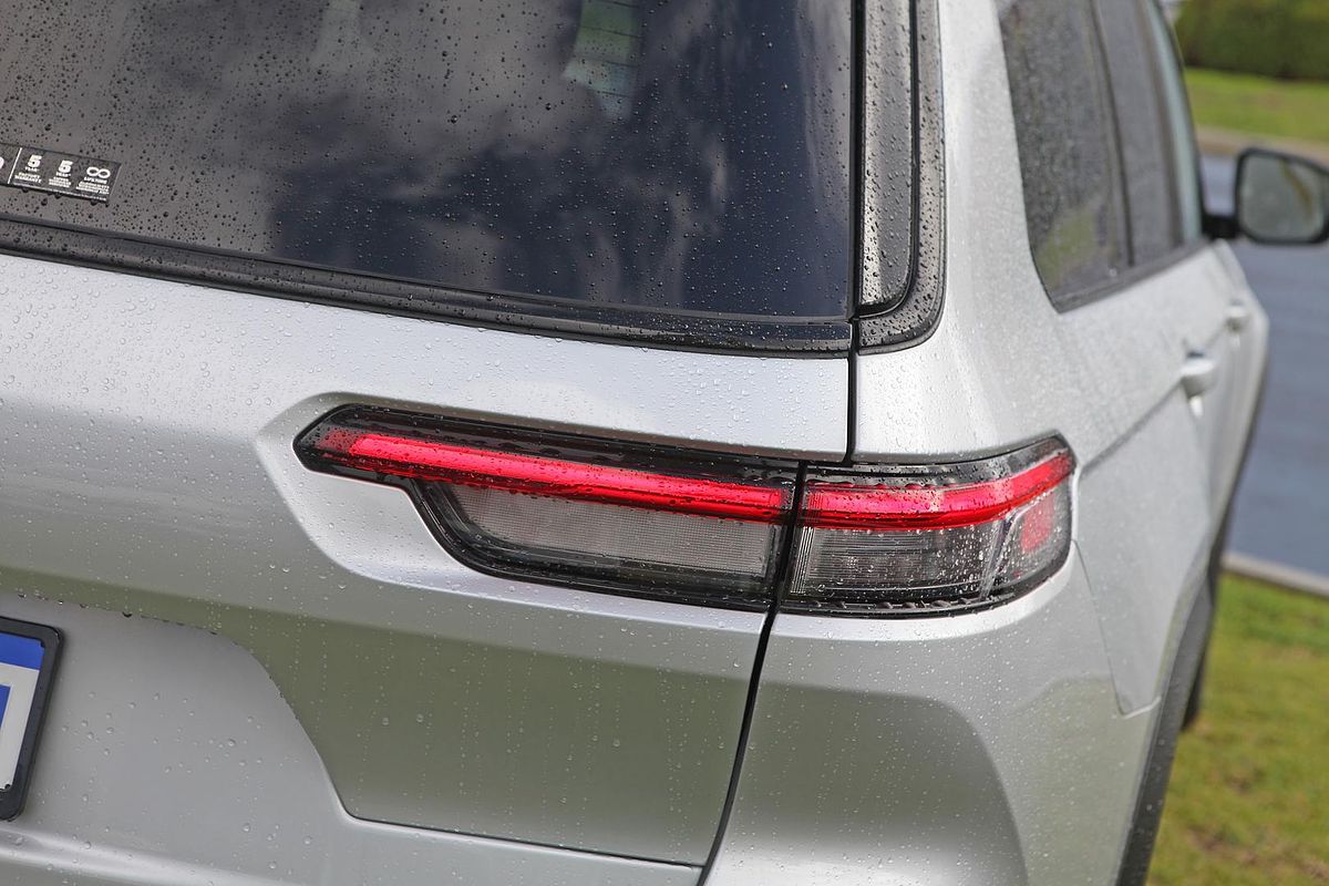 2022 Jeep Grand Cherokee L Night Eagle WL