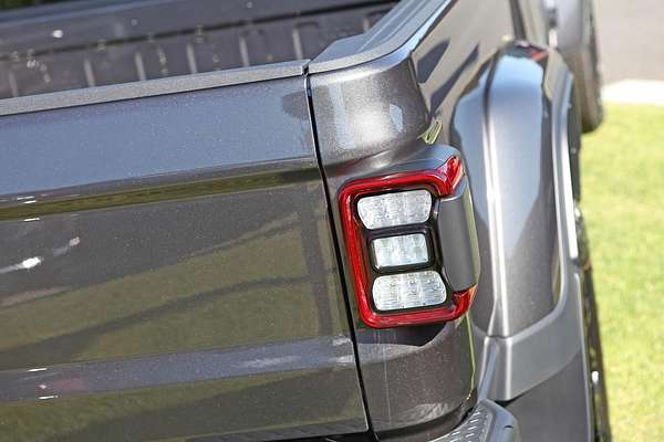 2022 Jeep Gladiator Night Eagle JT All Wheel Drive