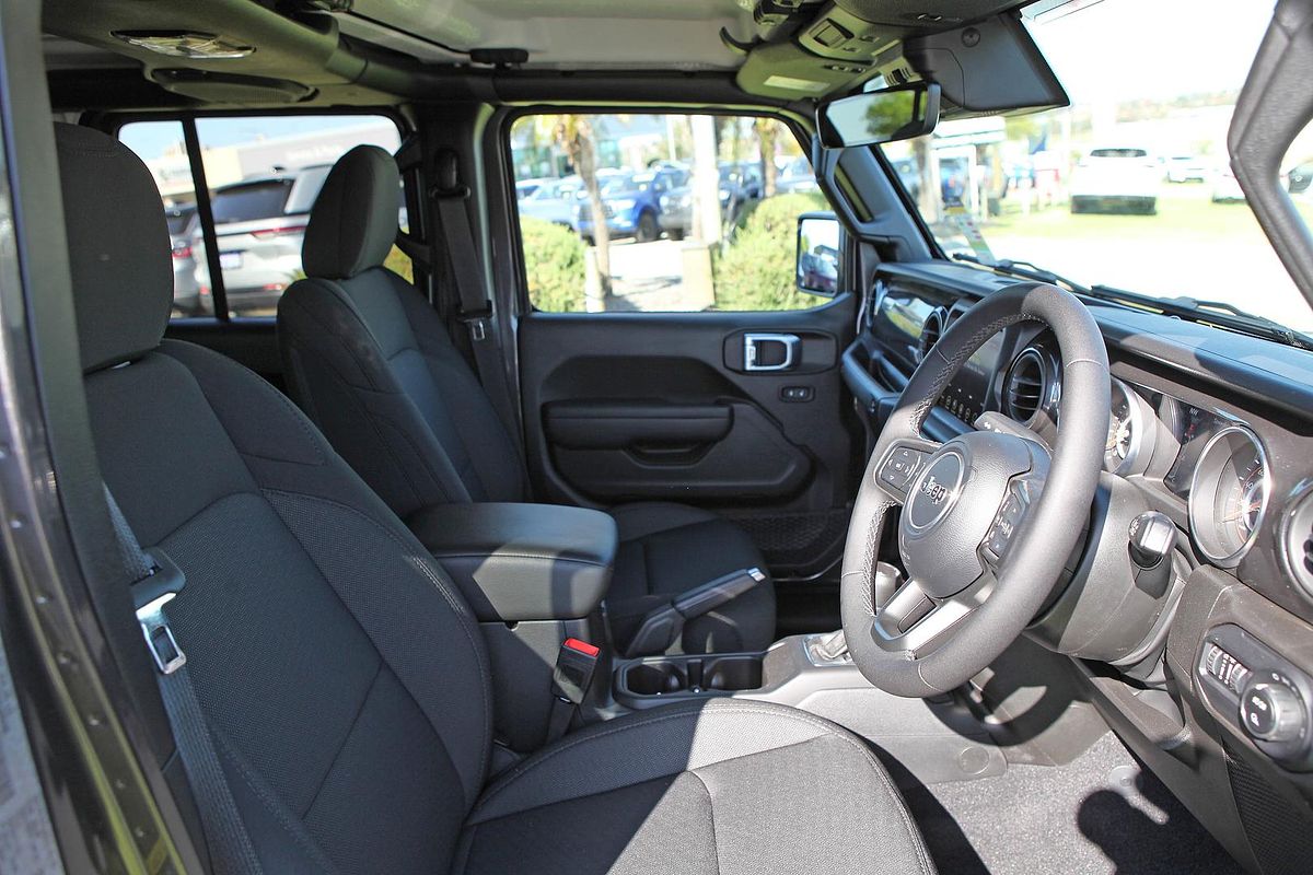 2022 Jeep Gladiator Night Eagle JT All Wheel Drive