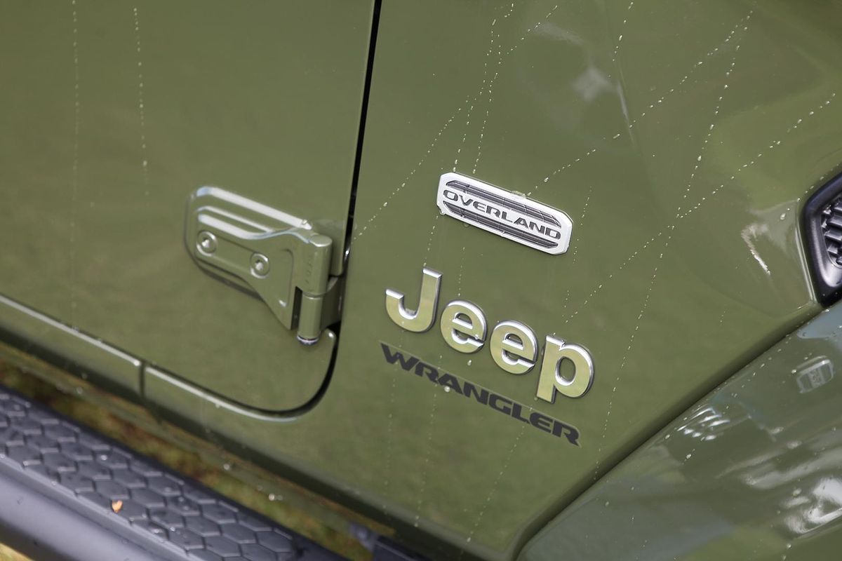 2023 Jeep Wrangler Unlimited Overland JL
