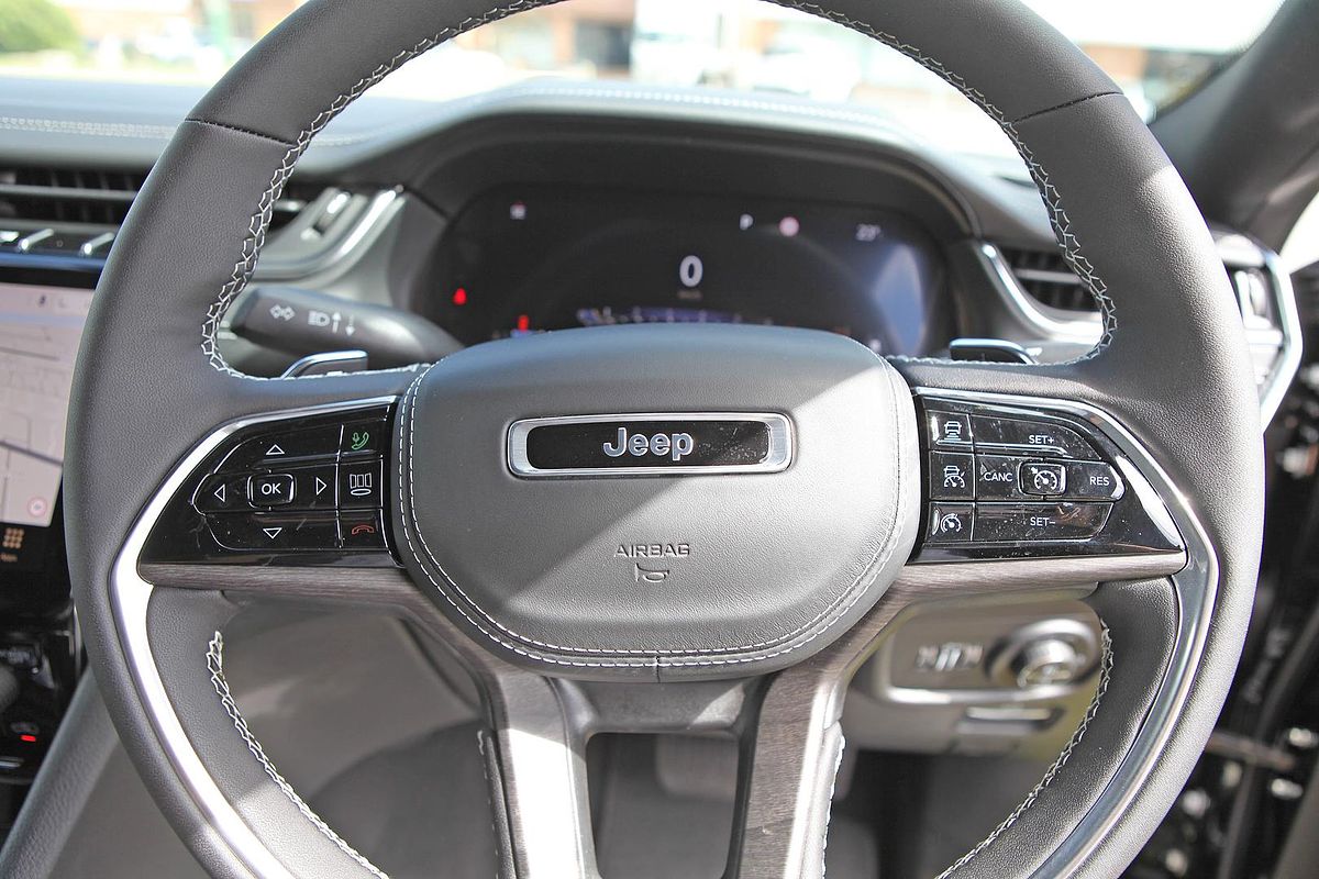 2023 Jeep Grand Cherokee Overland WL