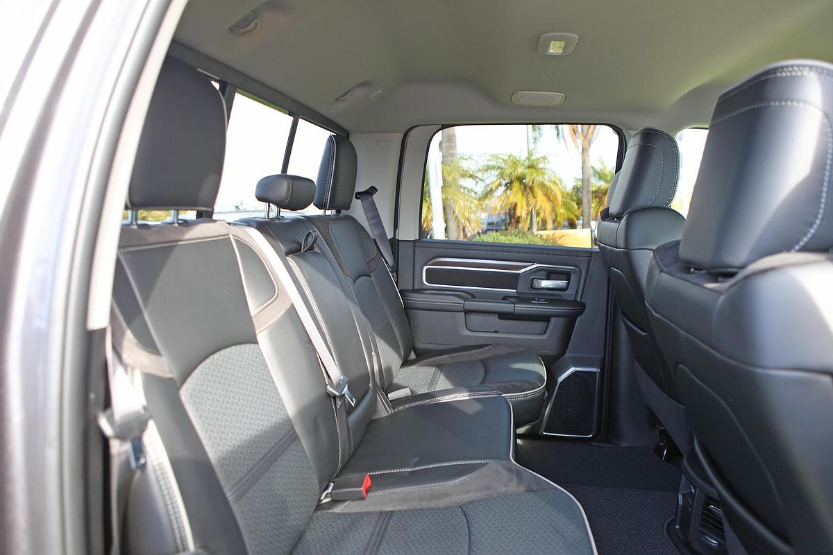 2024 RAM 2500 Laramie Rambox DJ 4X4