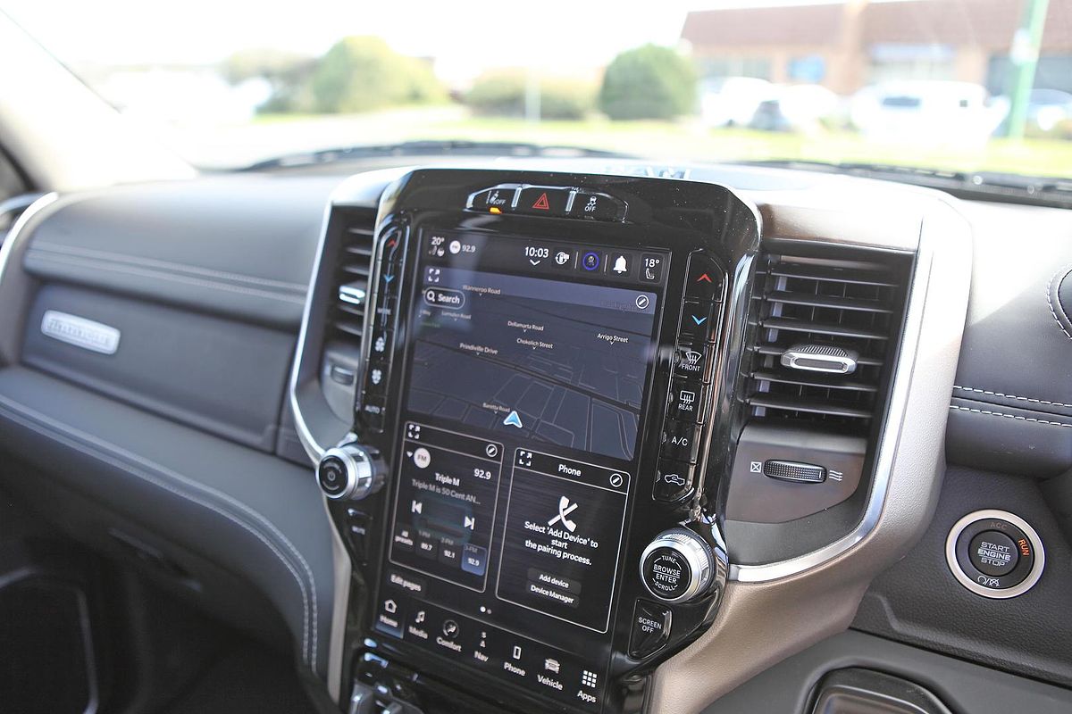 2024 RAM 2500 Laramie Rambox DJ 4X4