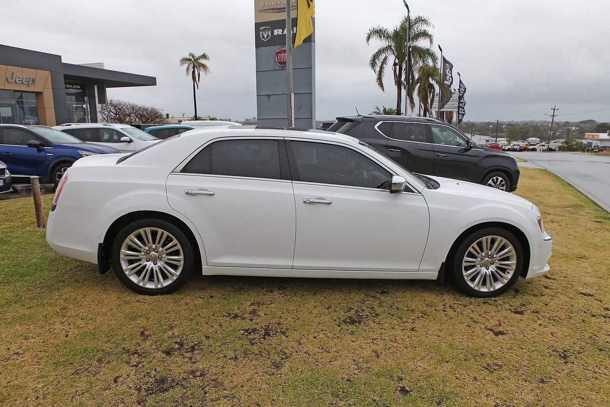 2013 Chrysler 300 Limited LX