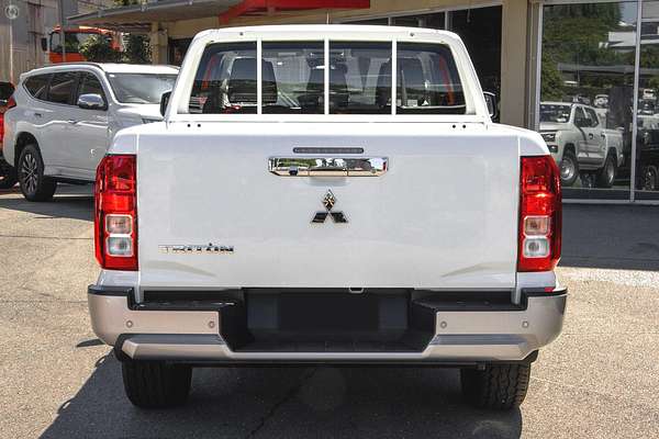 2024 Mitsubishi Triton GLX MV 4X4