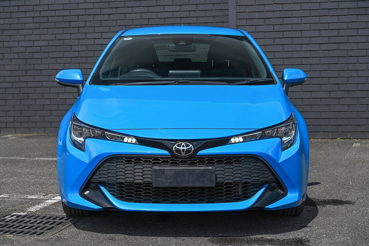 2018 Toyota Corolla Ascent Sport MZEA12R