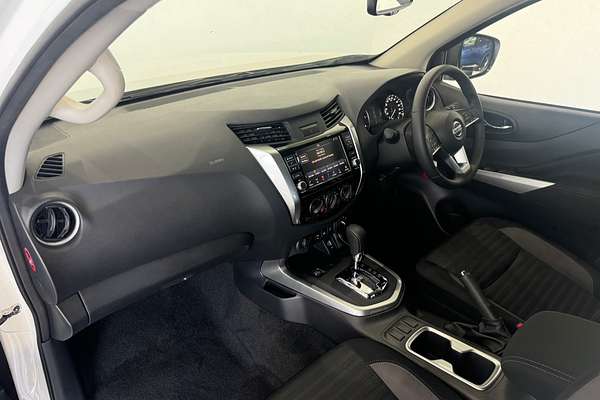 2024 Nissan Navara Black Edition D23 4X4