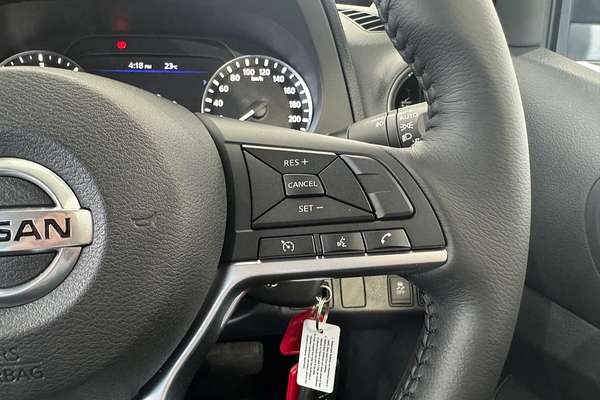 2024 Nissan Navara Black Edition D23 4X4