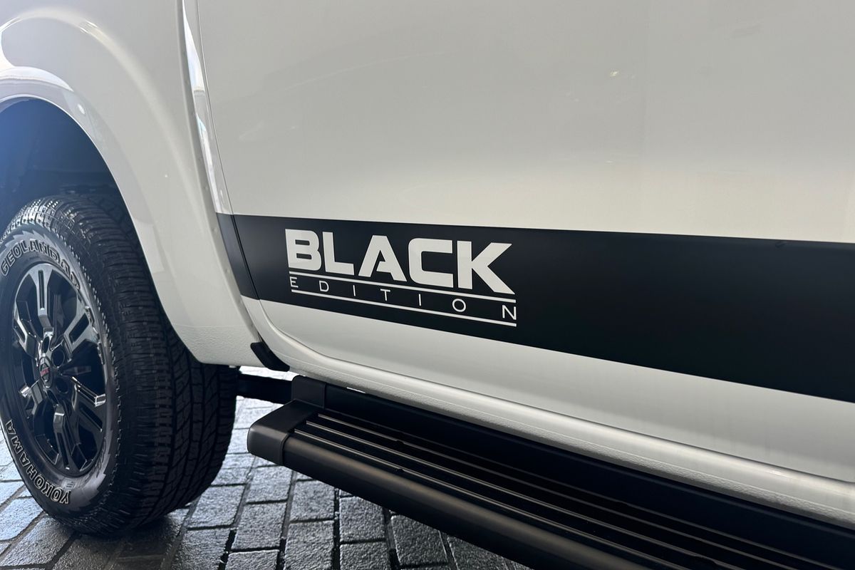 2024 Nissan Navara Black Edition D23 4X4