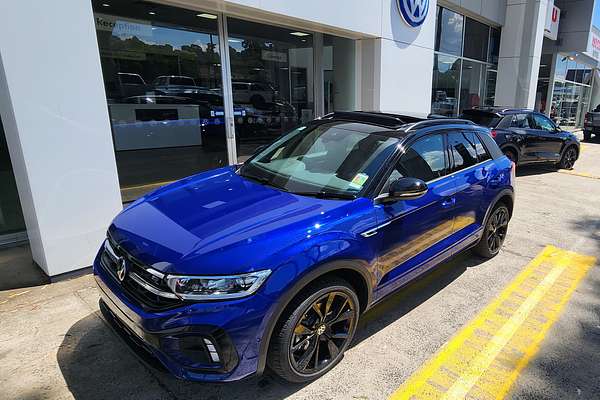 2024 Volkswagen T-Roc 140TSI R-Line D11