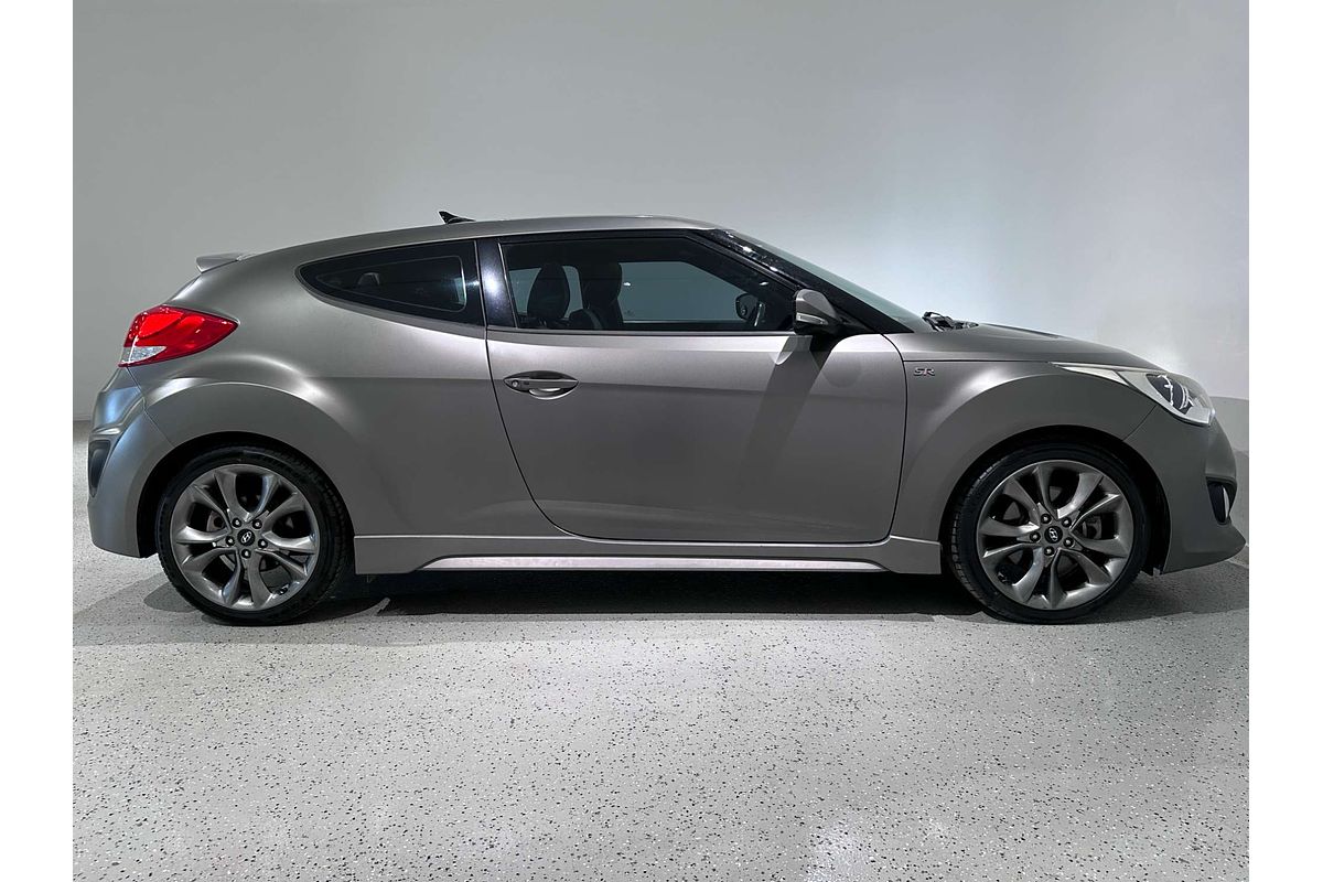 2016 Hyundai Veloster SR Turbo FS5 Series II