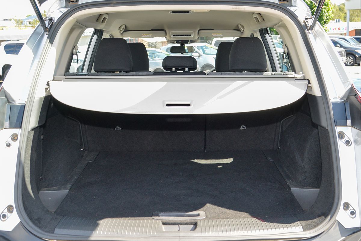 2023 Nissan X-TRAIL ST T33