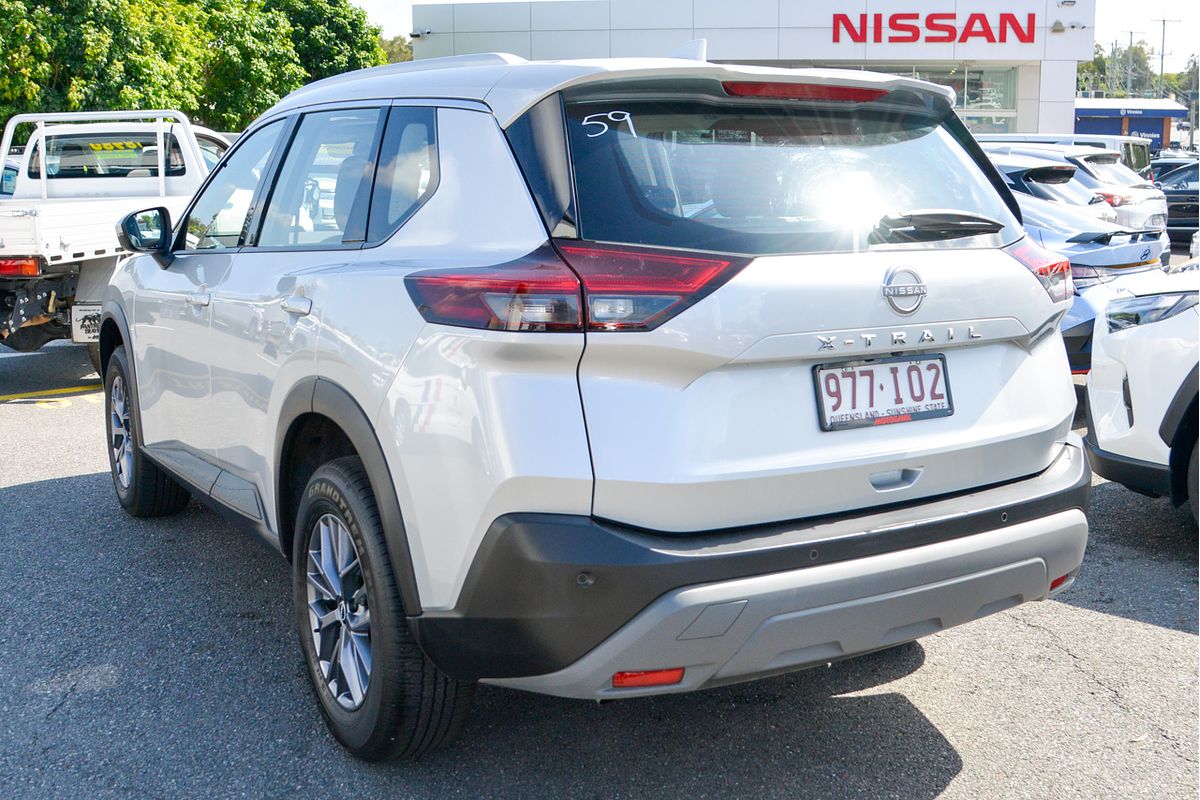 2023 Nissan X-TRAIL ST T33