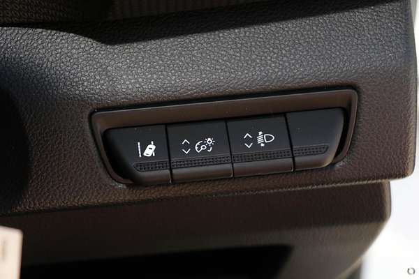 2024 Renault Trafic Pro X82 LWB
