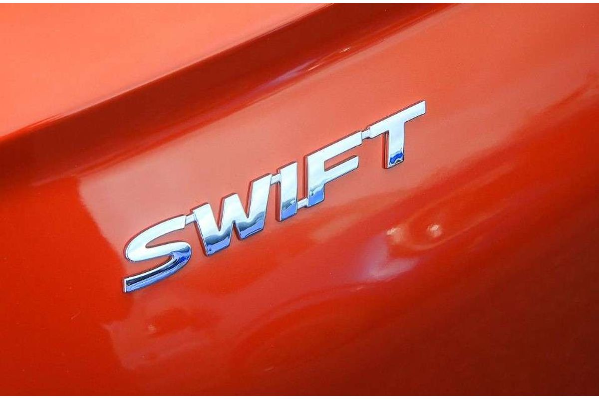 2024 Suzuki Swift Hybrid Plus UZ