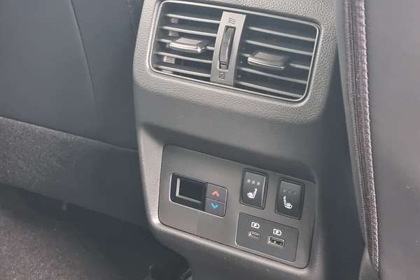 2024 Nissan X-TRAIL Ti-L T33