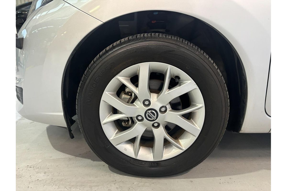 2019 Nissan Note Hybrid e-Power Medalist HE12