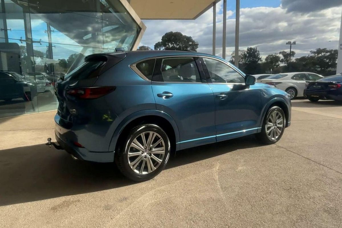 2022 Mazda CX-5 Akera KF Series