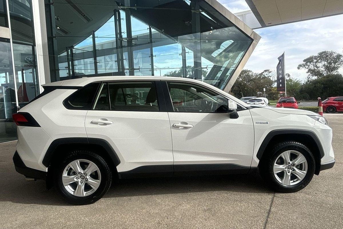 2021 Toyota RAV4 GX AXAH52R