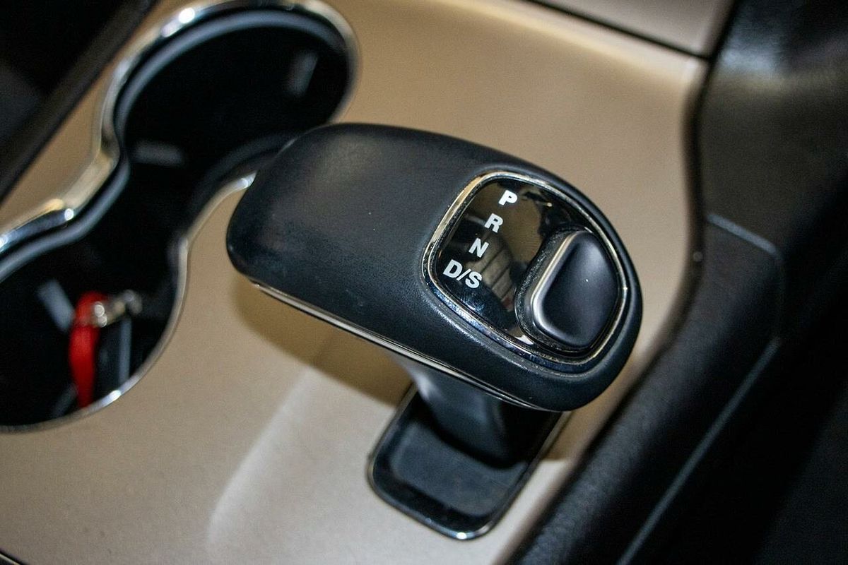 2014 Jeep Grand Cherokee Laredo WK