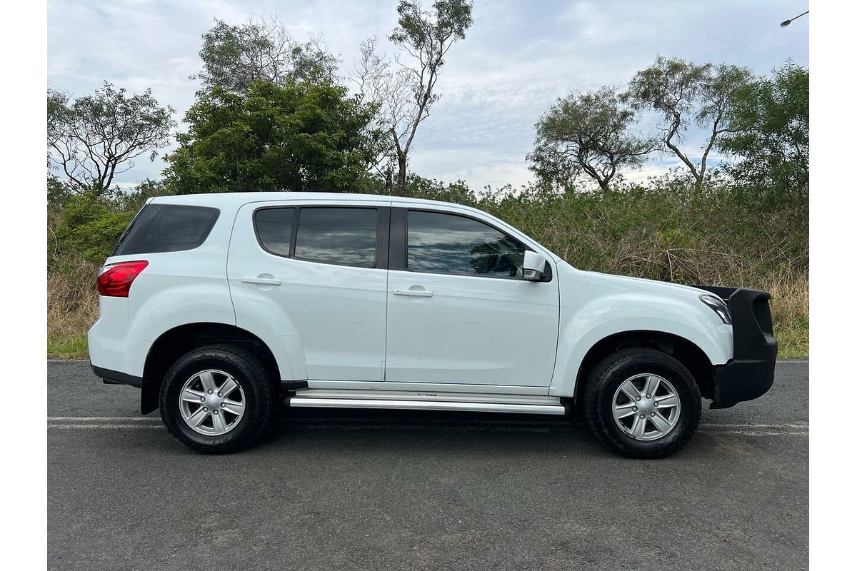 2016 Isuzu MU-X LS-M