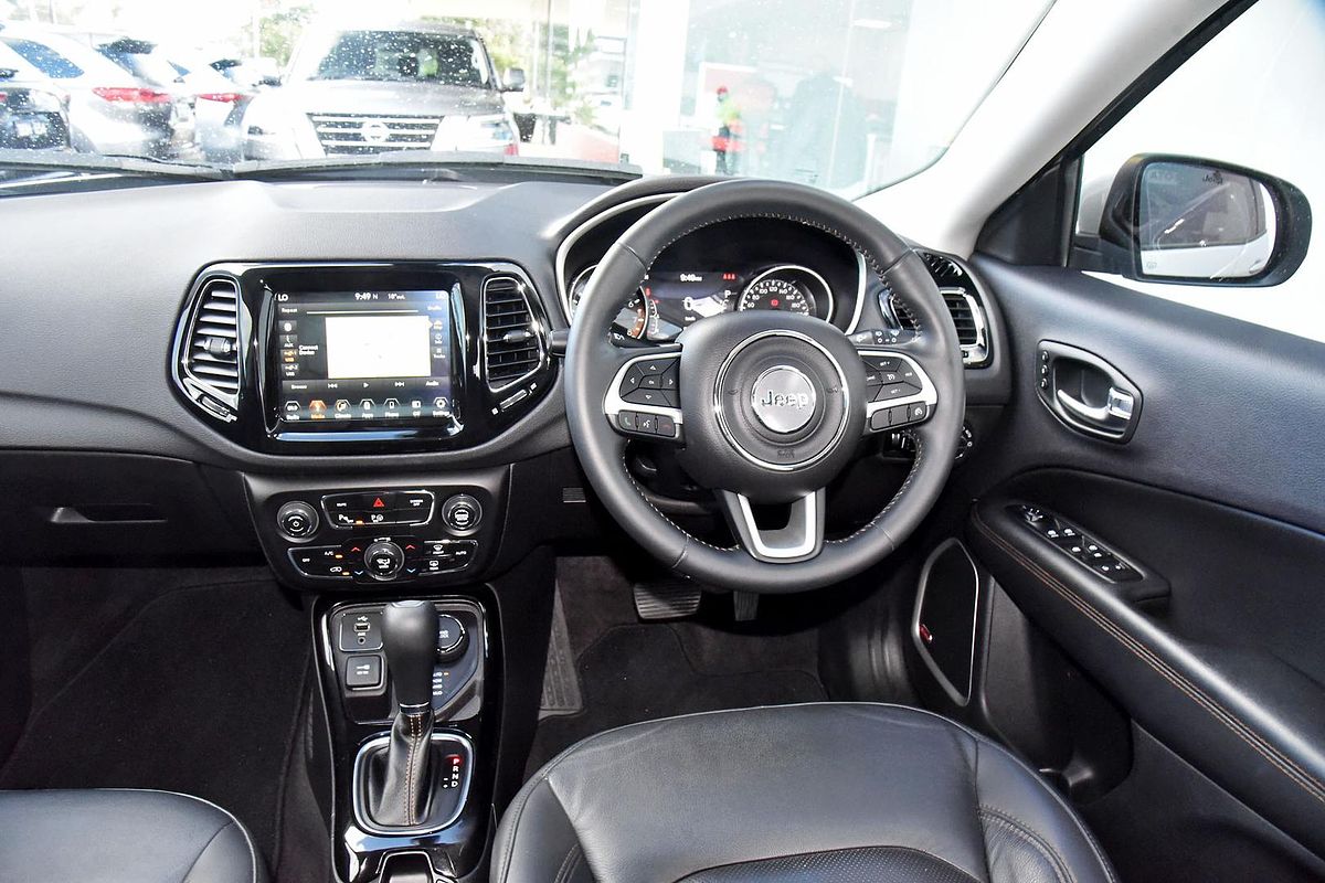 2018 Jeep Compass Limited M6