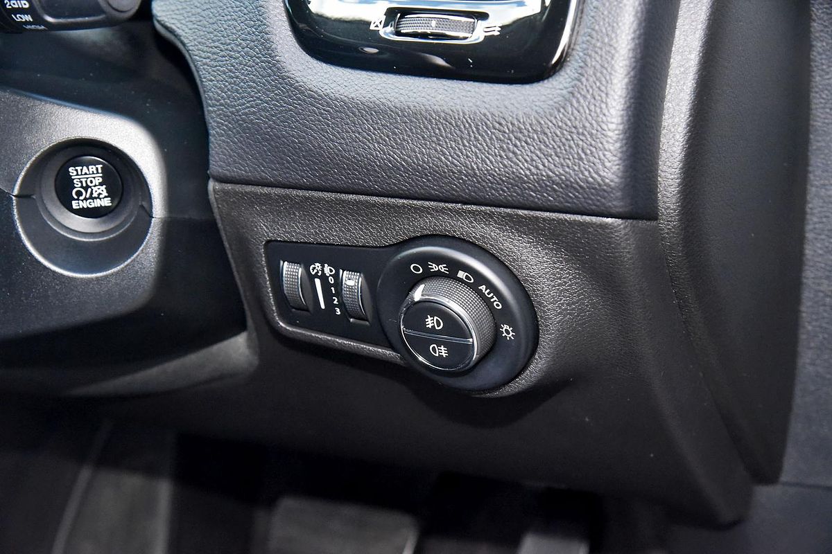 2018 Jeep Compass Limited M6