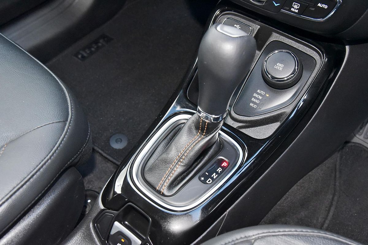 2018 Jeep Compass Limited M6