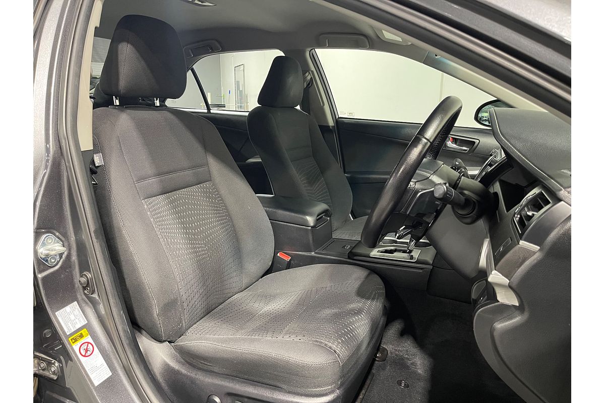 2015 Toyota Camry Atara S ASV50R