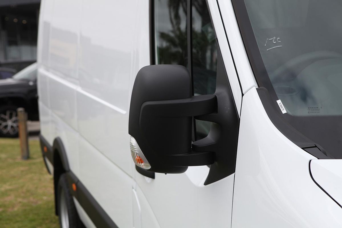 2024 Renault Master Pro 120kW X62 Phase 2 LWB
