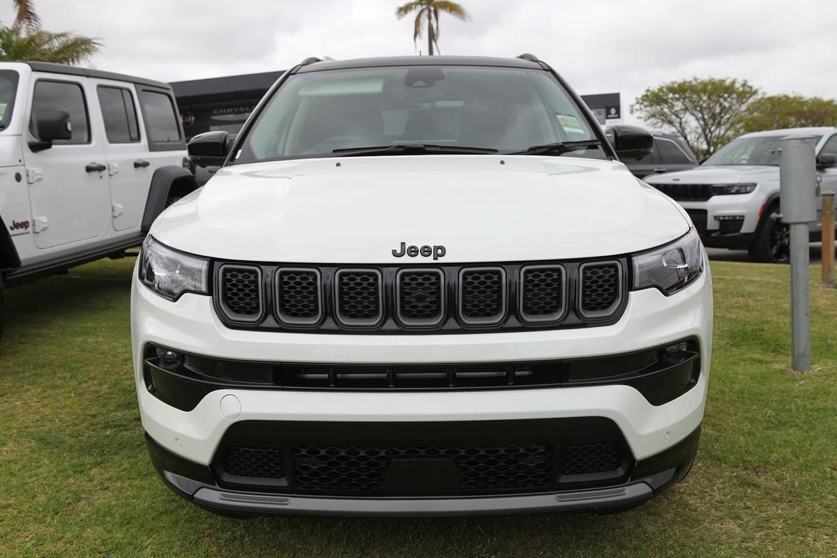 2024 Jeep Compass Summit e-Hybrid MV